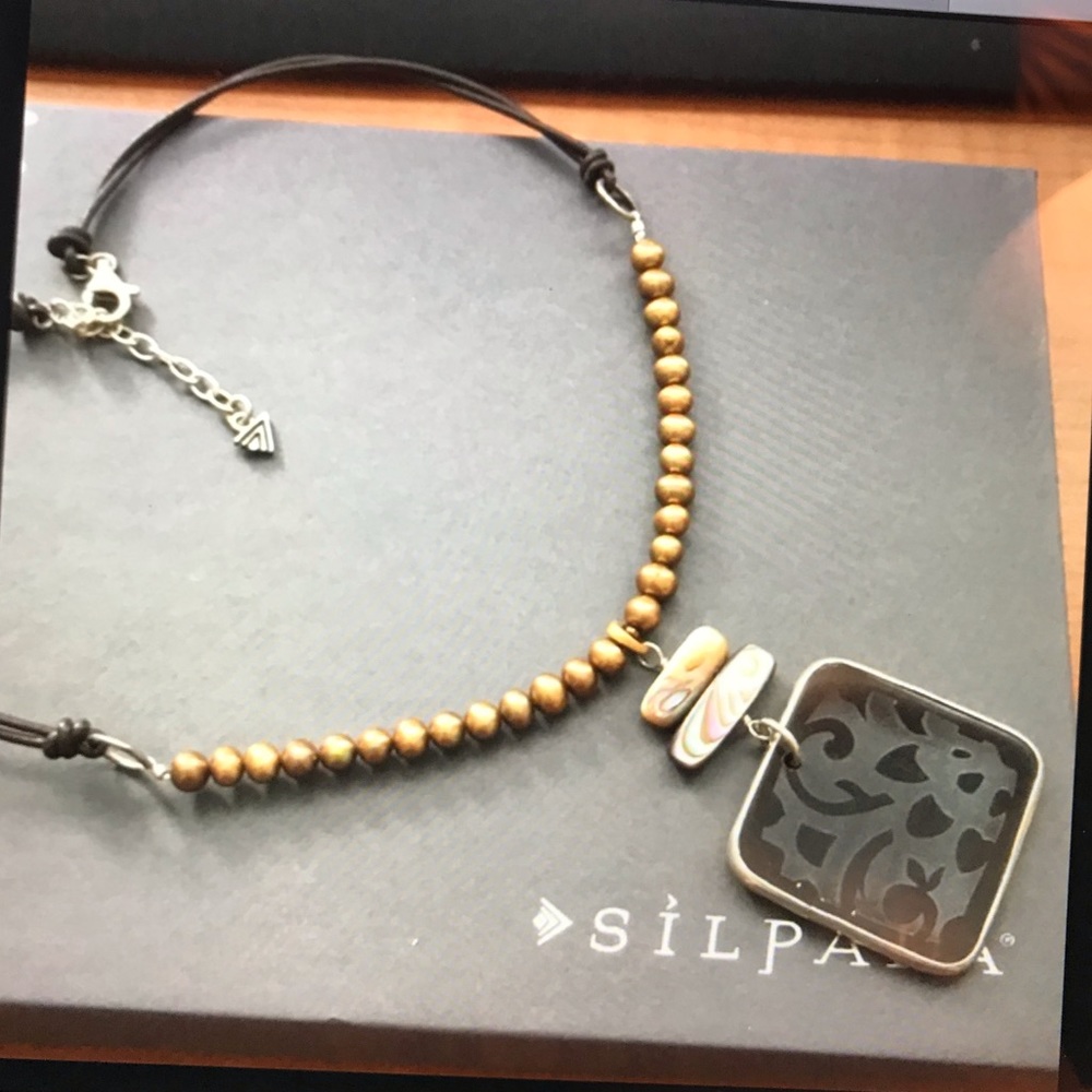 Silpada bronze pearl etched shell leather necklace